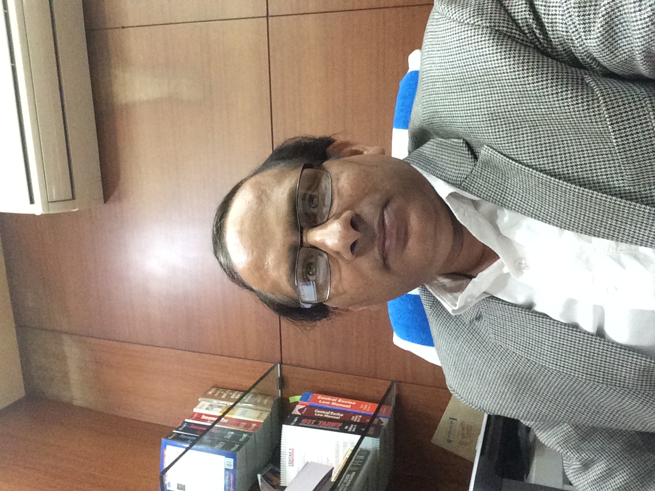 Mr.Ashwarya Agarwal